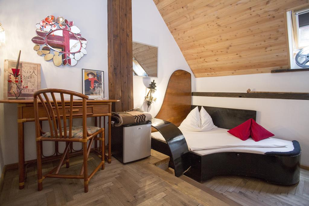 Hotel Baderhaus Bruck an der Mur Esterno foto